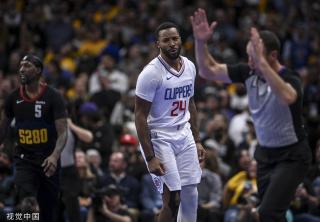 救火队员 救火队员