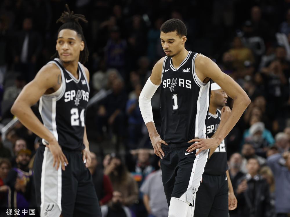 士的三年时 士的三年时